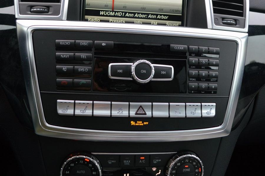  Mercedes-Benz GL550 2013 года  (фото 17 из 47)